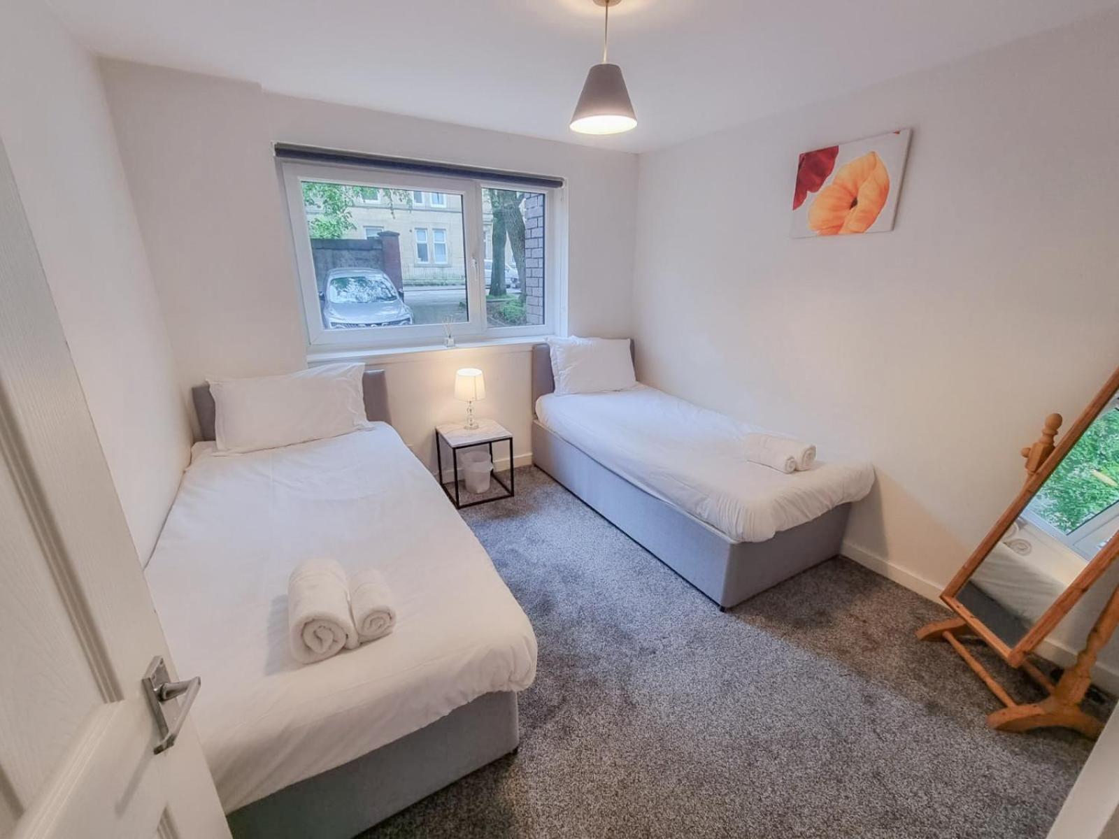 Westfield 2 Bedroom - Apartment Edinburgh